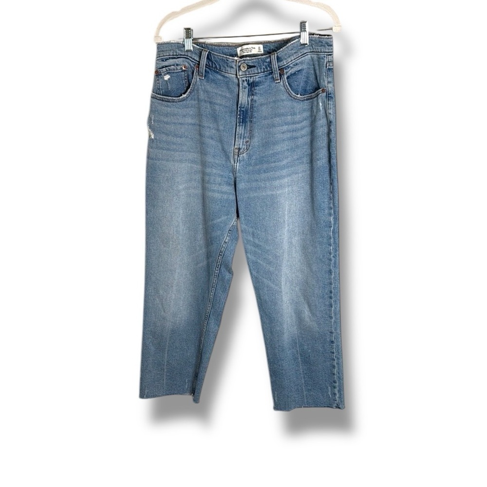 Abercrombie & Fitch The Ankle Straight Ultra High Rise 32/14 Short Raw Hem